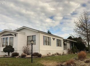 1601 N Trader Crossing Rd, Marblehead, OH 43440