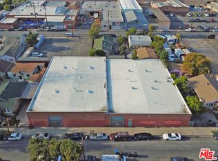 1423 E 58th Dr, Los Angeles, CA 90001