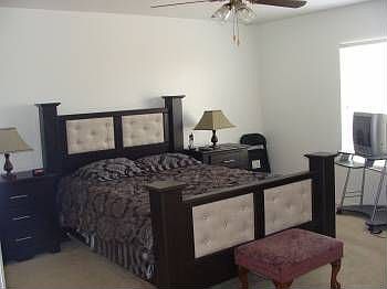 4th image of 3014 W Wayland Dr