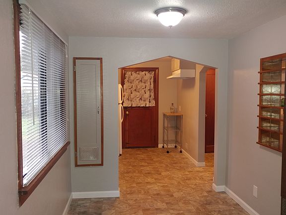 5th image of 701 119th St S