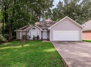 215 Bridgeview Dr, Onalaska, TX 77360