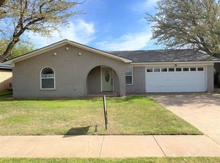 5523 Grinnell St, Lubbock, TX 79416