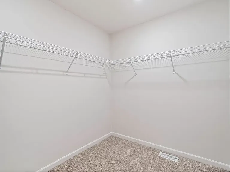 13621 Busch Ln — Photo 17