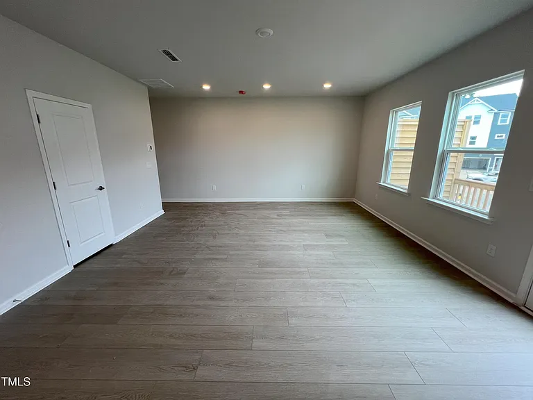 7254 Morris Acres Rd — Photo 9
