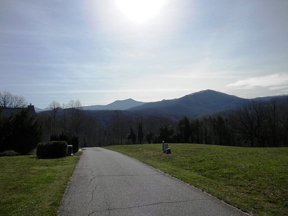 2nd image of 286 Sunshine Acres