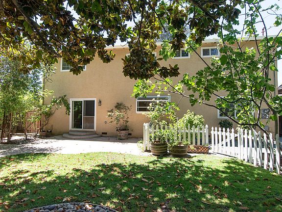 2nd image of 5134 Elrose Ave