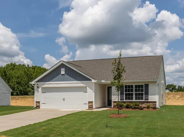 376 Chedworth Dr, Angier, NC 27501