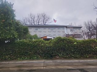 554 Hampton Rd, Hayward, CA 94541