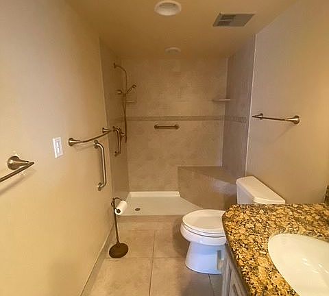 3rd image of 3100 Gulf Blvd APT 231