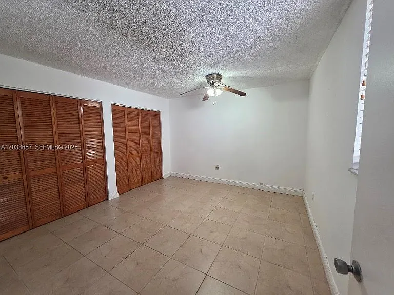 9411 SW 4th St #303 — Photo 7
