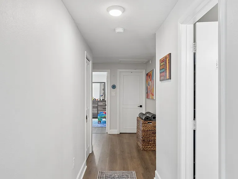 273 Avalon Rd — Photo 19