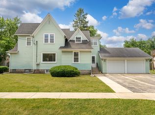 405 S 7th St #2, Dekalb, IL 60115