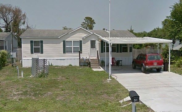 1st image of 2511 Universal Dr