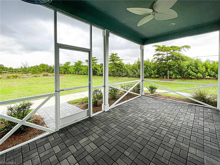 7162 Saona Ct — Photo 19