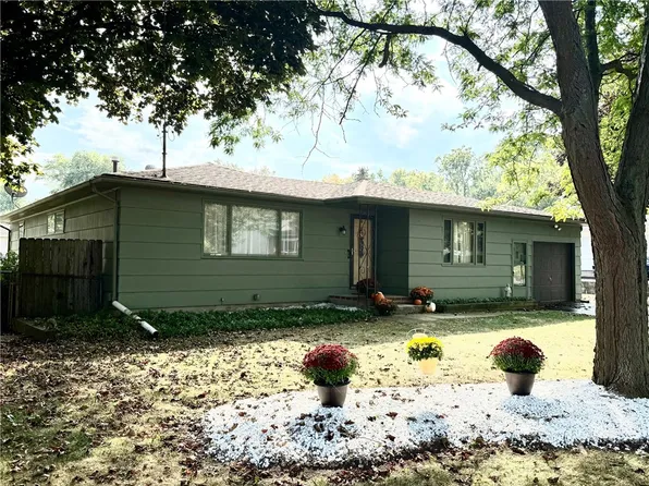 97 Youngs Ave, Rochester, NY 14606