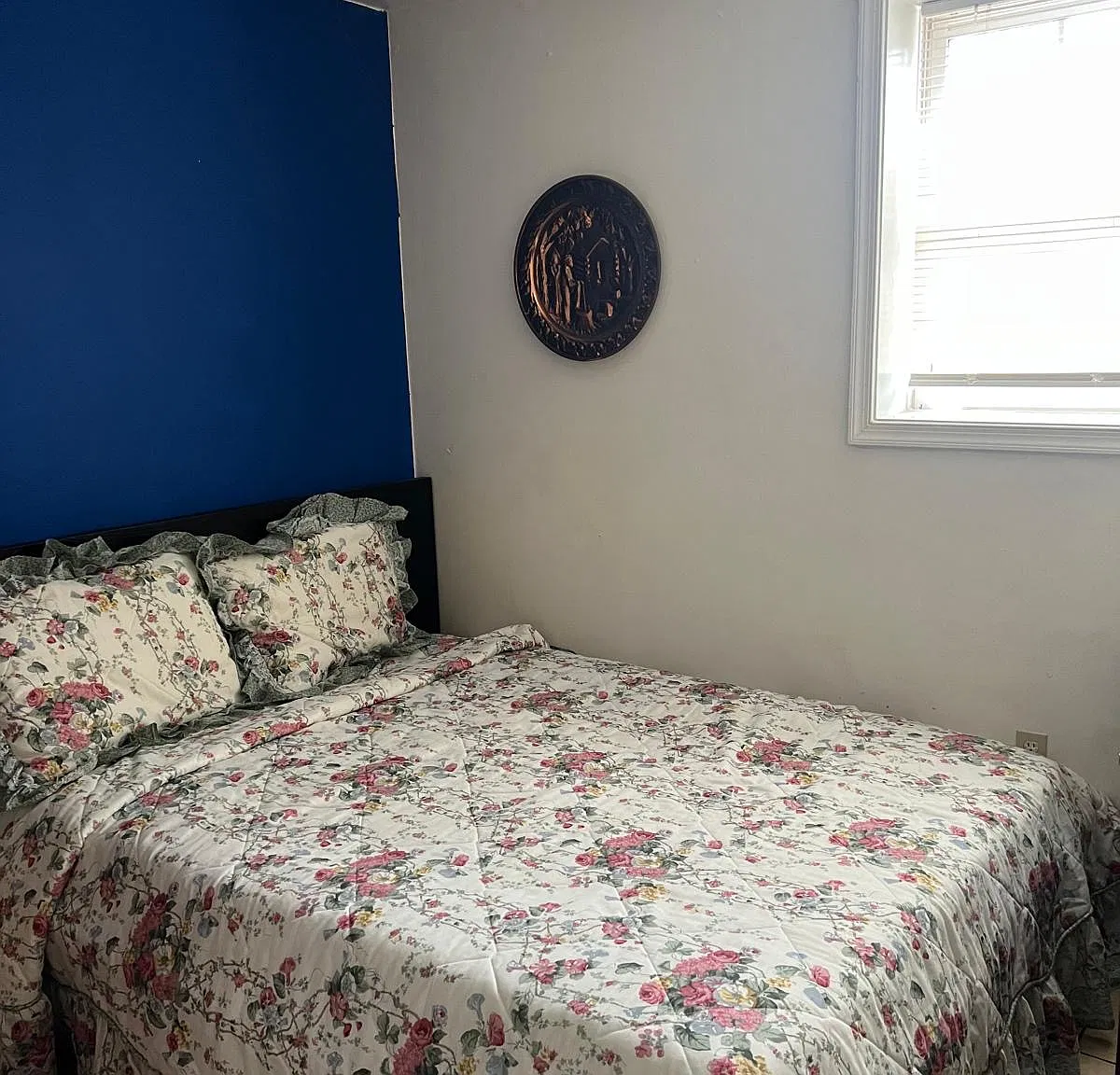 3 bed, 2504 sqft, $750 — Photo 3