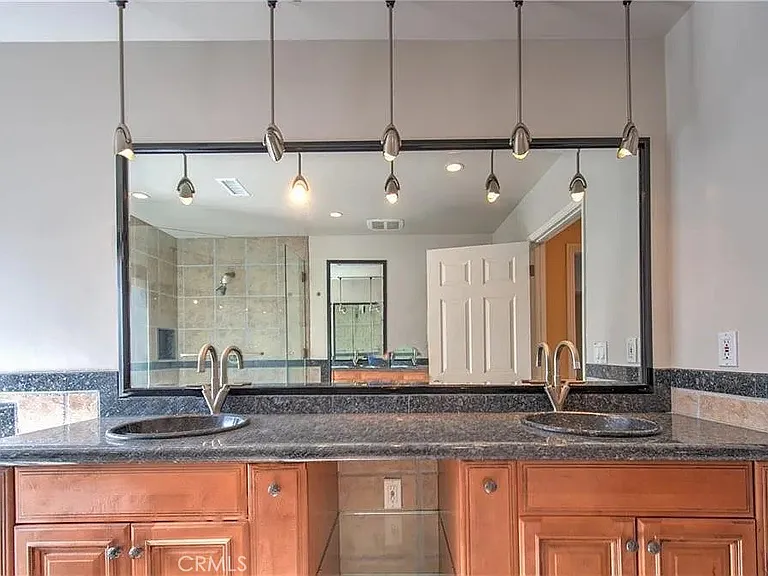 17842 Arbor Ln — Photo 36