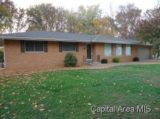 18 White Birch Rd, Springfield, IL 62712