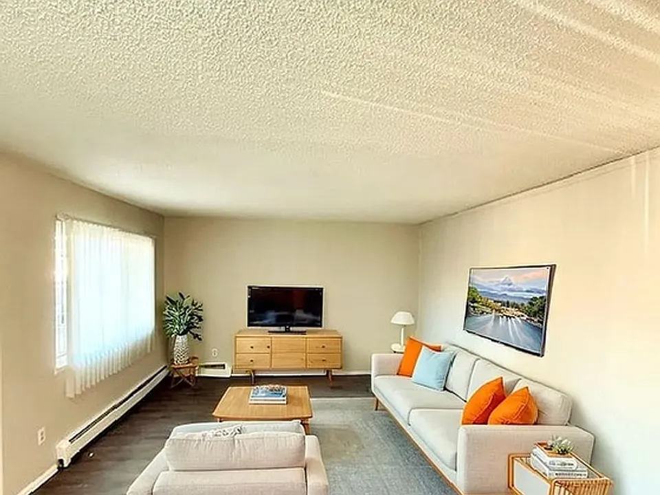 Westwind Apartments
