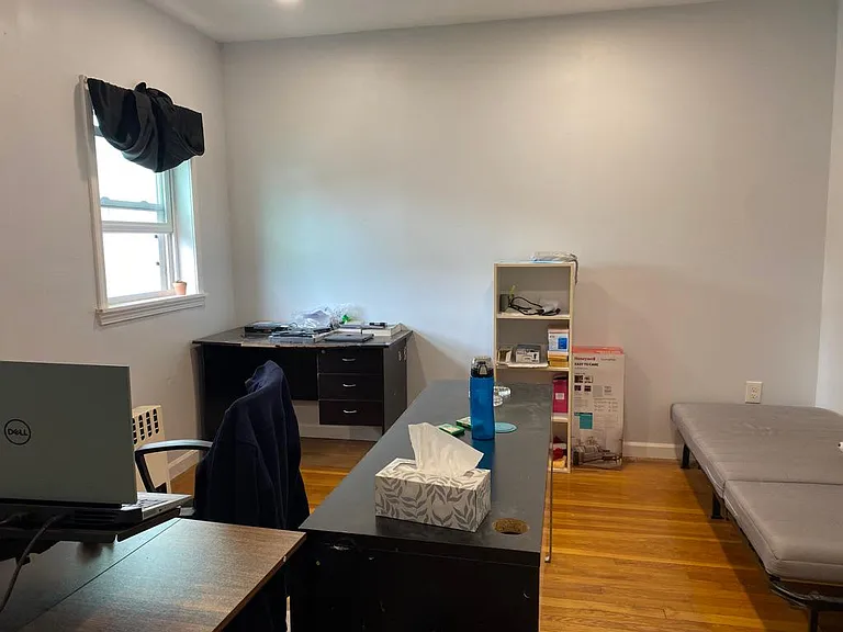 552 Pleasant St #1 — Photo 11