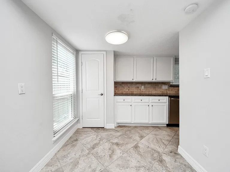 742 Country Place Dr #A — Photo 12
