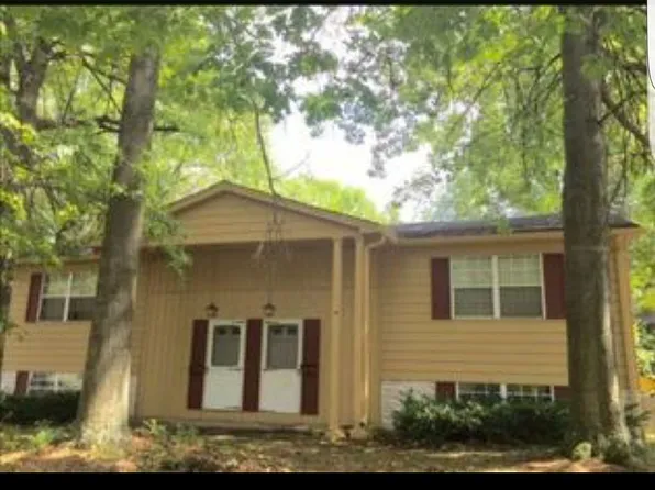 3831-3833 Eigen St, Youngstown, OH 44515