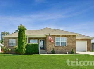 431 Palamino Ln, Springfield, TN 37172
