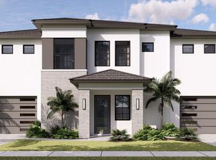 8534 Heron Lagoon Cir #13, Sarasota, FL 34242