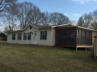 1237 1st St, Eden, NC 27288