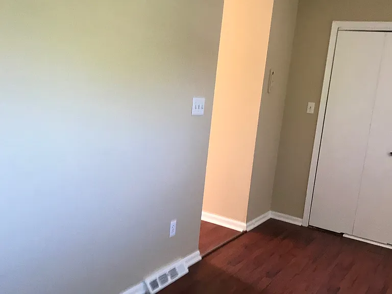 1811 Dalton Ct — Photo 10