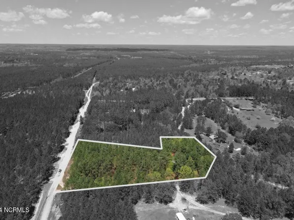 498 Ponderosa Drive, Hamlet, NC 28345