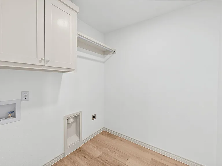 14806 North Cres #1200 — Photo 4
