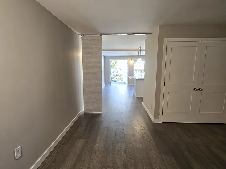 2742 Bush St #A — Photo 3