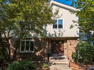 321 Piermont Rd, Norwood, NJ 07648