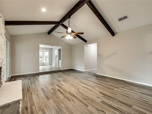 3rd image of 3917 Firethorn Dr