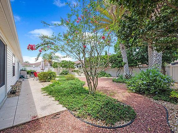 4th image of 17135 SE 76th Boxbury Ct