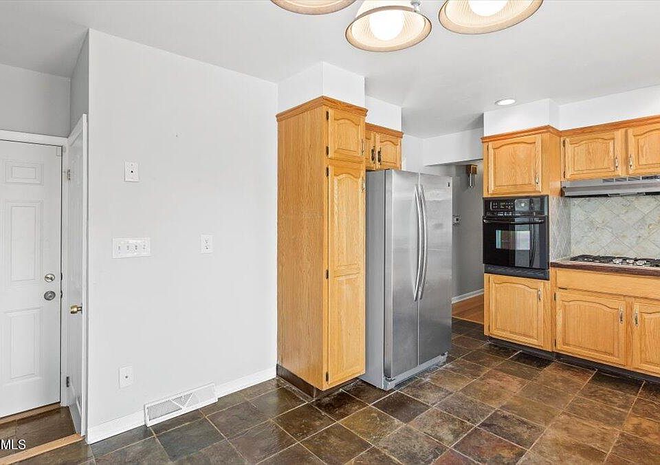 109 Mountain View Avenue, Rensselaer, NY 12144 Zillow