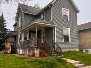 630 Hagerer St #2, Racine, WI 53402