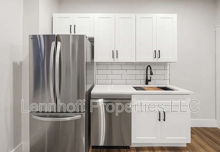 28 Clark St #1 — Photo 5