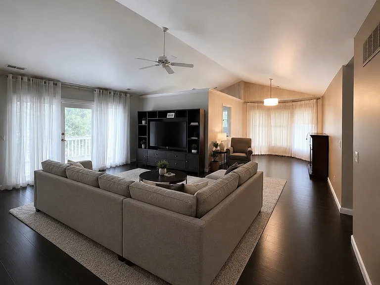 3294 Lake Ridge Dr #D — Photo 2
