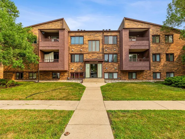3253 17th Ave S APT 304, Fargo, ND 58103
