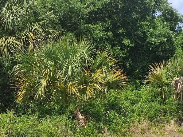 N HOLLOWAY AVENUE, NORTH PORT, FL 34288