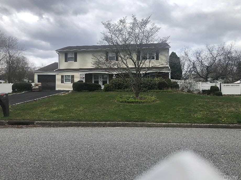 1st image of 40 Nadine Ln
