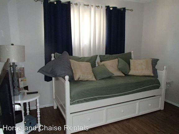 4th image of 210 Park Blvd N APT 225