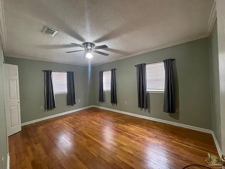 4325 Rice Rd — Photo 9