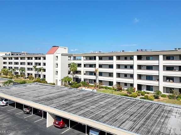 2nd image of 7402 Lake Breeze Dr APT 308
