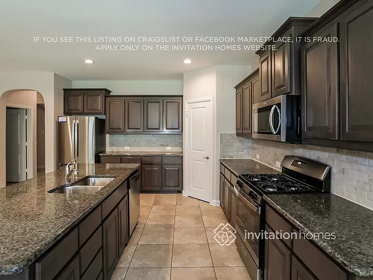 1517 Bunting Dr — Photo 5