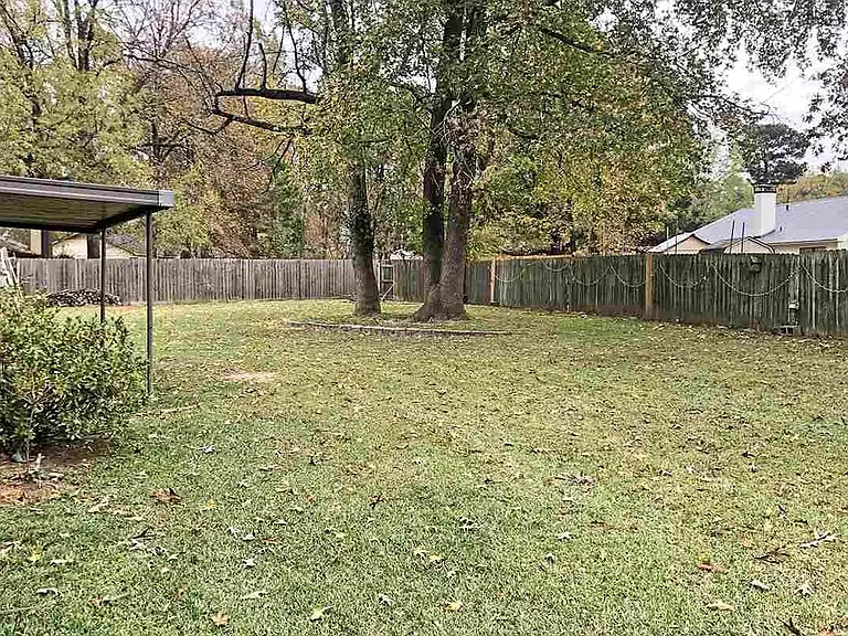 6204 Polly Dr — Photo 4