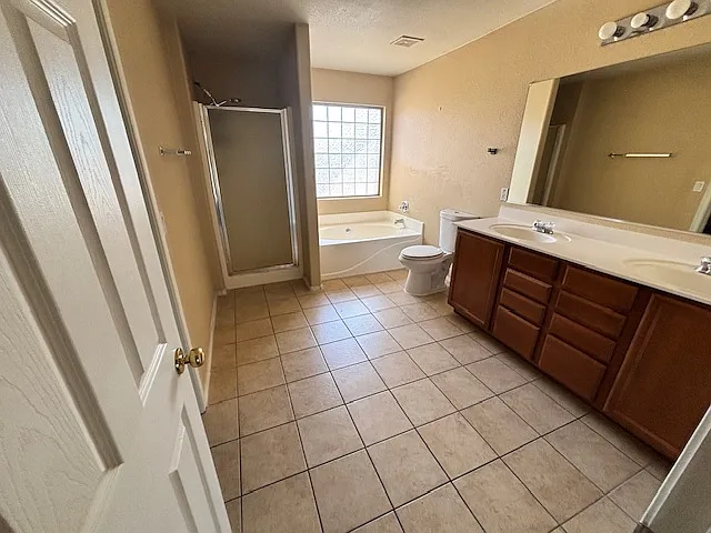 9619 N 82nd Gln — Photo 11