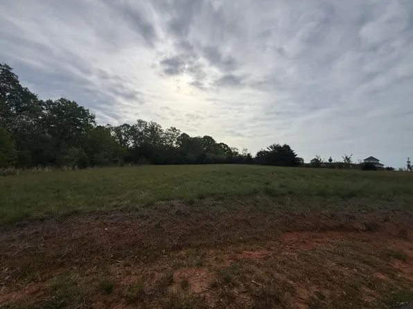 20 Brookview Ln, Hardy, VA 24101